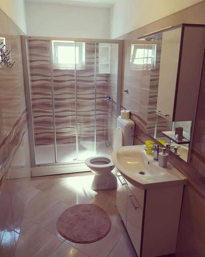 Lana Apartamento Biograd Na Moru Quarto foto